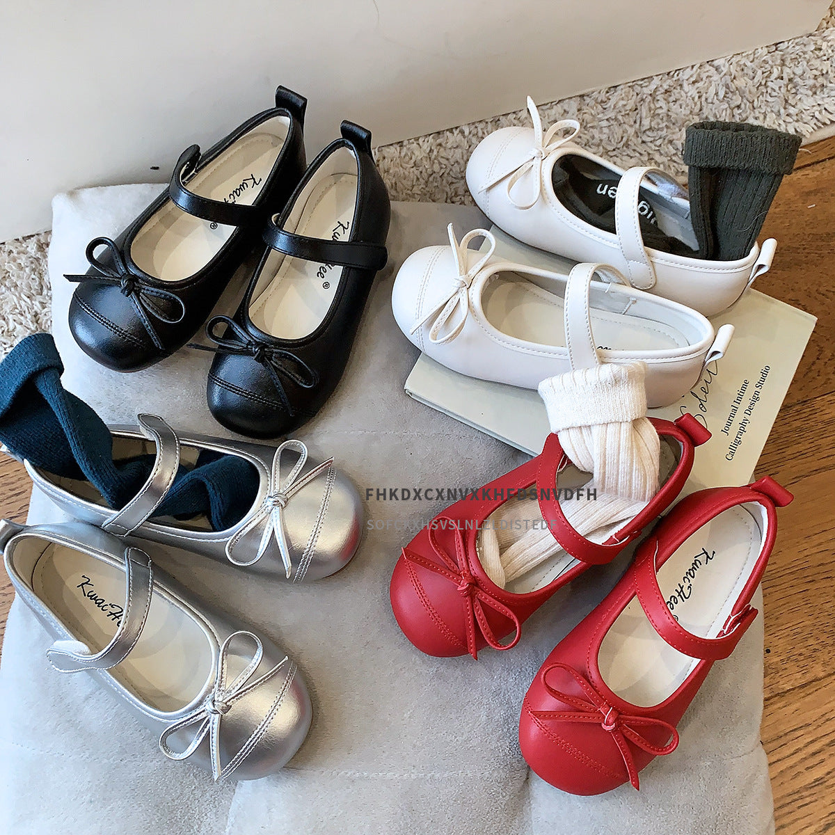 Red children's shoes 2025 autumn new girls' leather shoes pump-mouthed girls' princess shoes bow soft-soled children's shoes