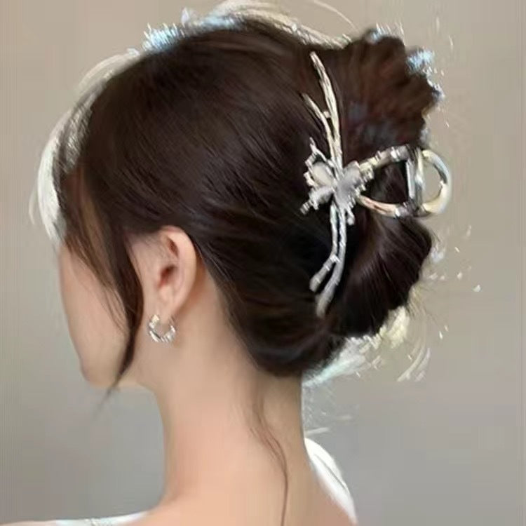 Simple bow metal grip clip women's high-end large temperament shark clip cold wind 2024 new back of the head