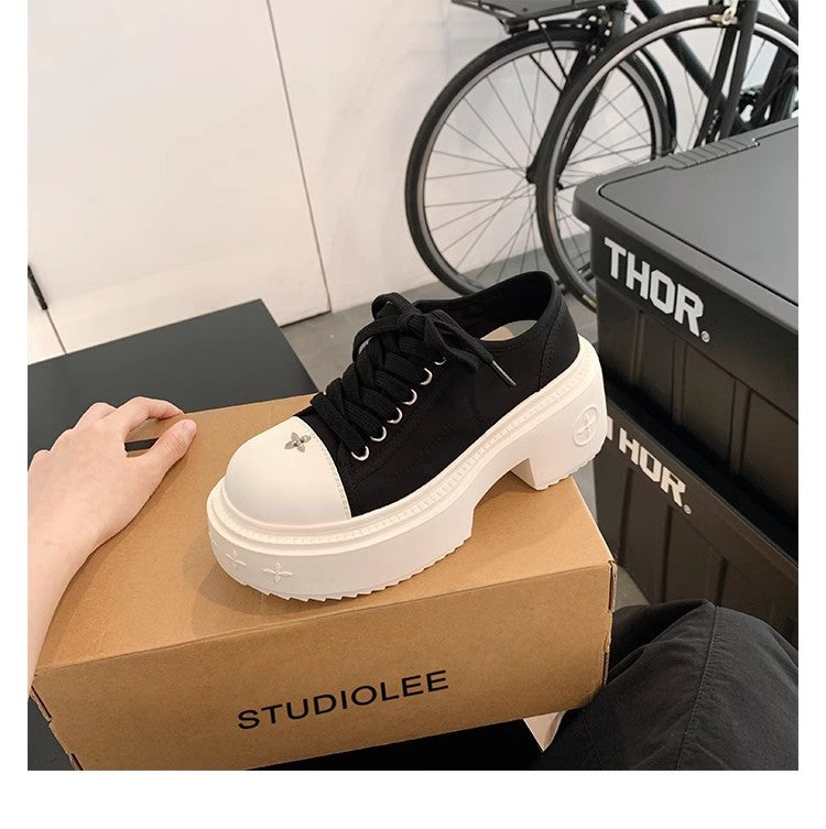 Grape mom has the same style as the big round toe 7cm thick sole heightening lace-up round toe white shoes casual canvas shoes for women autumn and winter