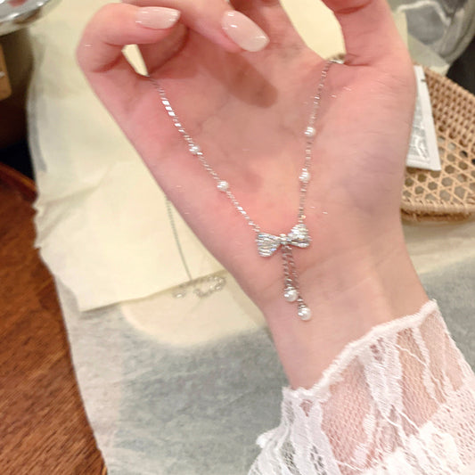 New pearl bow tassel necklace accessories women's light luxury niche clavicle chain luxury necklace 2024 new