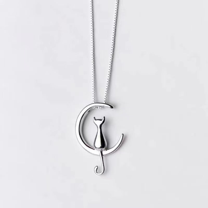 New necklace women's Korean version fashionable sweet cat moon pendant simple and cute collarbone chain girl can be given to girlfriends