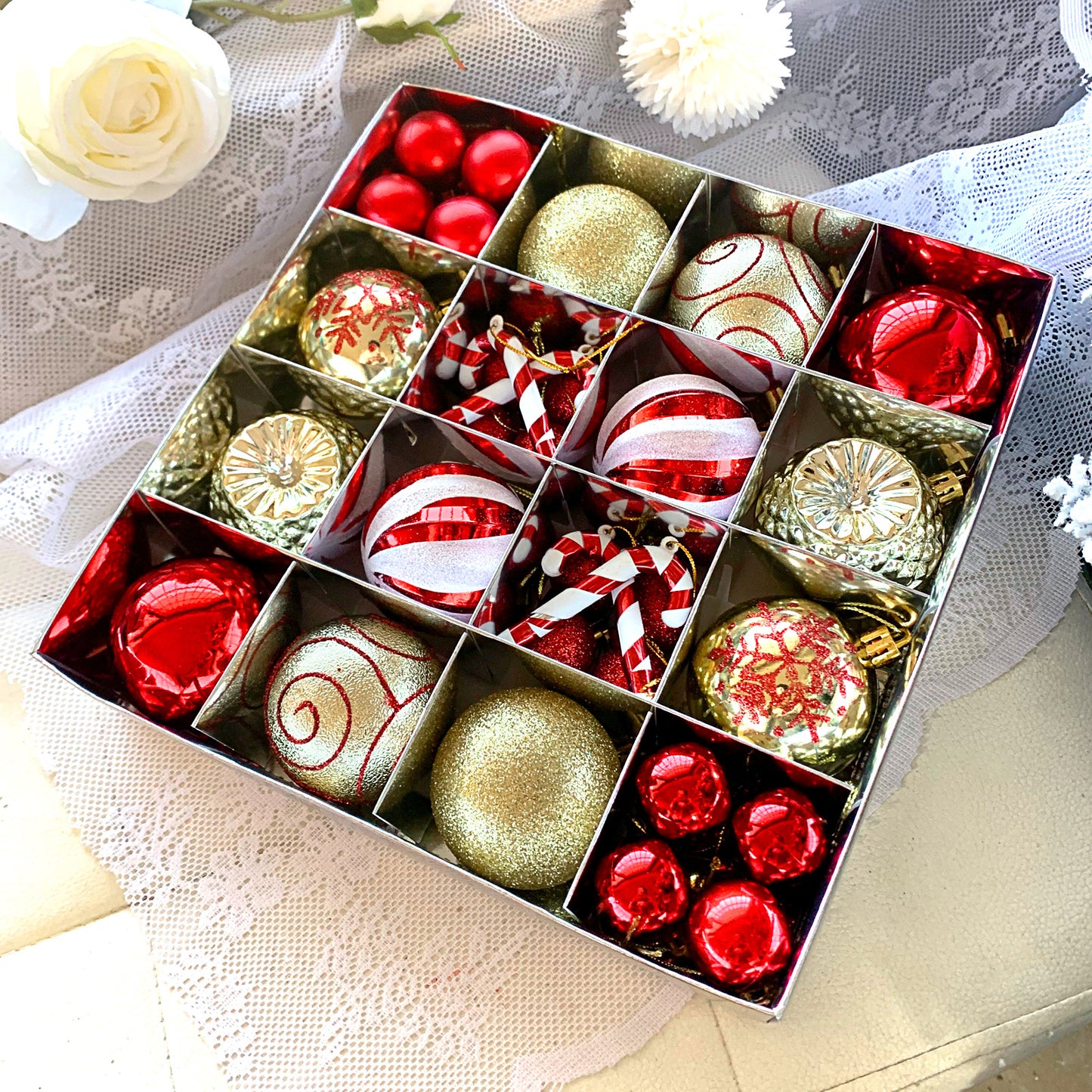 Amazon Christmas decoration 6cm electroplating ball plastic ball shaped painted Christmas ball gift Christmas tree pendant