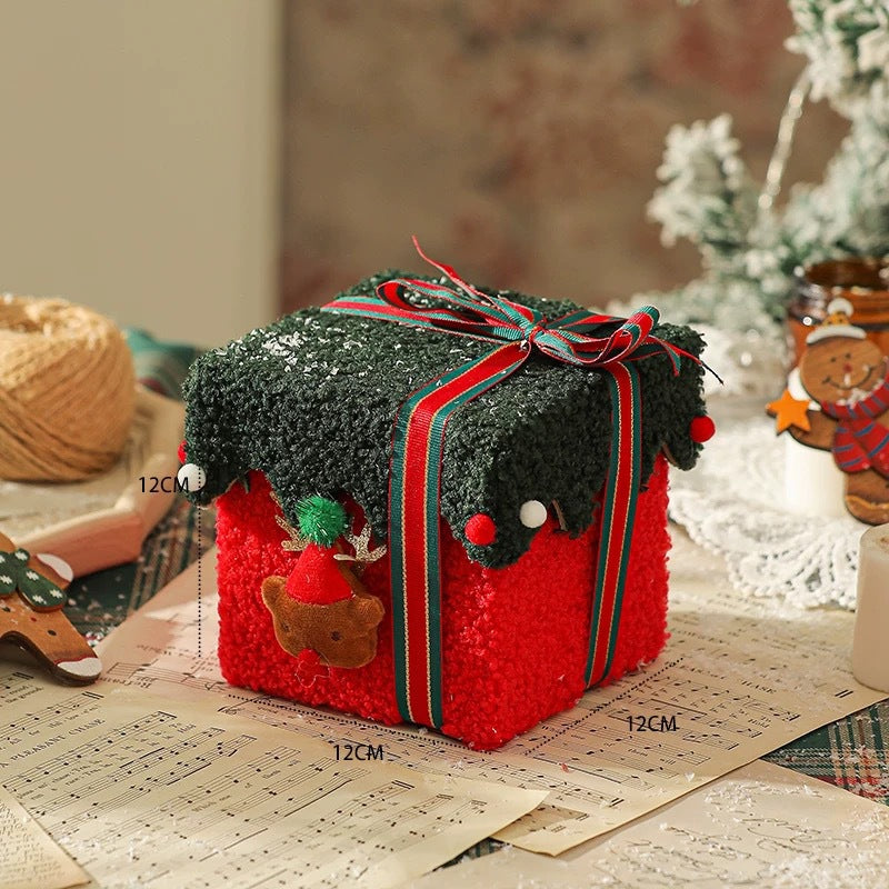 Christmas gift box Christmas Eve high-value creative apple flannel gift box Christmas apple packaging box gift bag