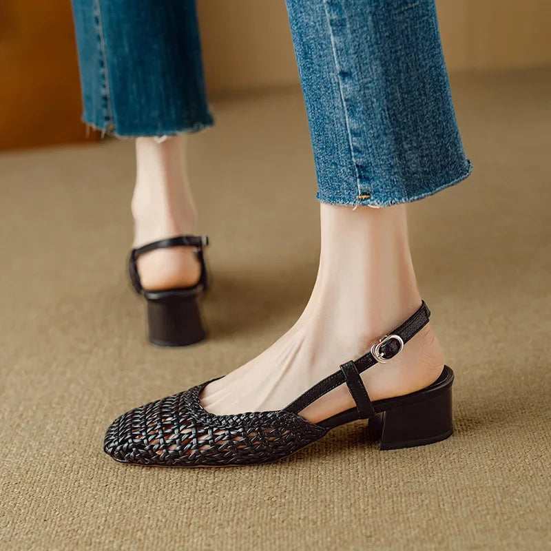 Woven Cutout Toe Sandals Women's Summer 2024 New Fashion Breathable Square Toe Medium Block Heel Hollow Women's Shoes Single Shoes