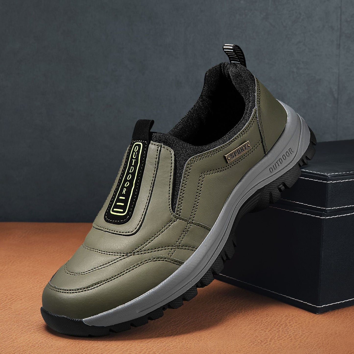 New TRONG CAVALRY New Men's Casual Shoes Outdoor Sports Shoes for the Elderly Suede Foot Rubber Sole