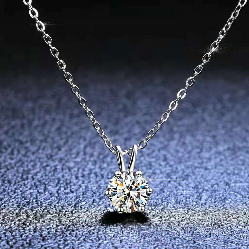 Moissanite necklace women's high-end sense single diamond six-claw pendant clavicle chain silver jewelry gifts Douyin live foreign trade spot