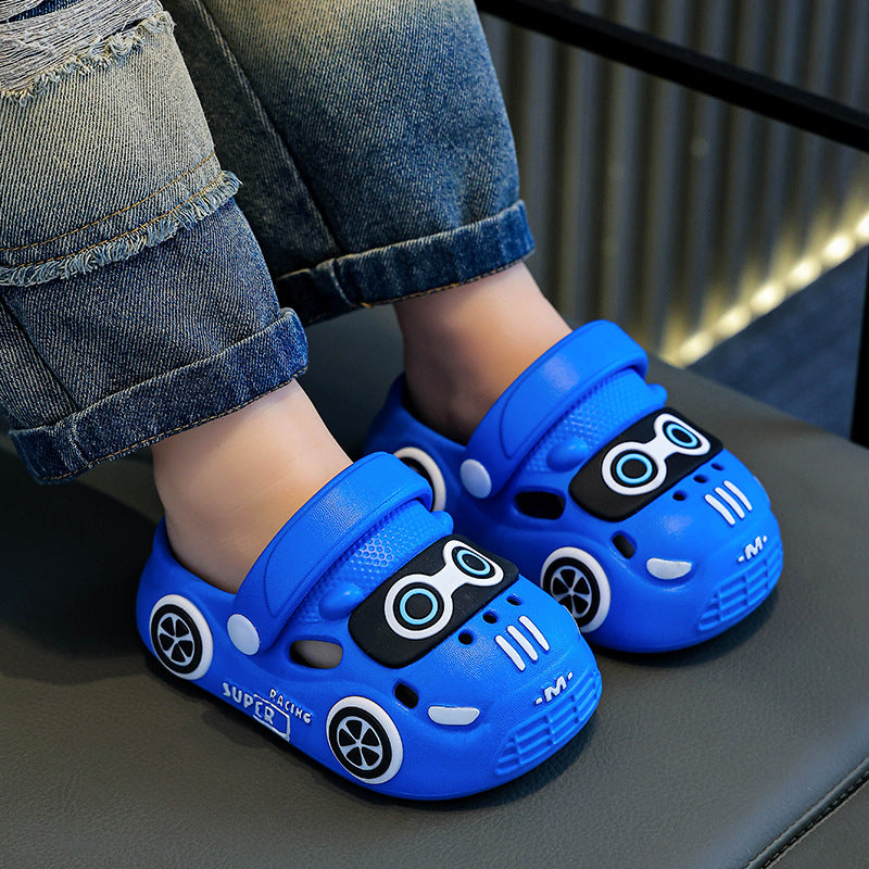 Children's slippers summer cartoon boys and girls non-slip soft soles indoor and outdoor car babies baotou hole cool slippers