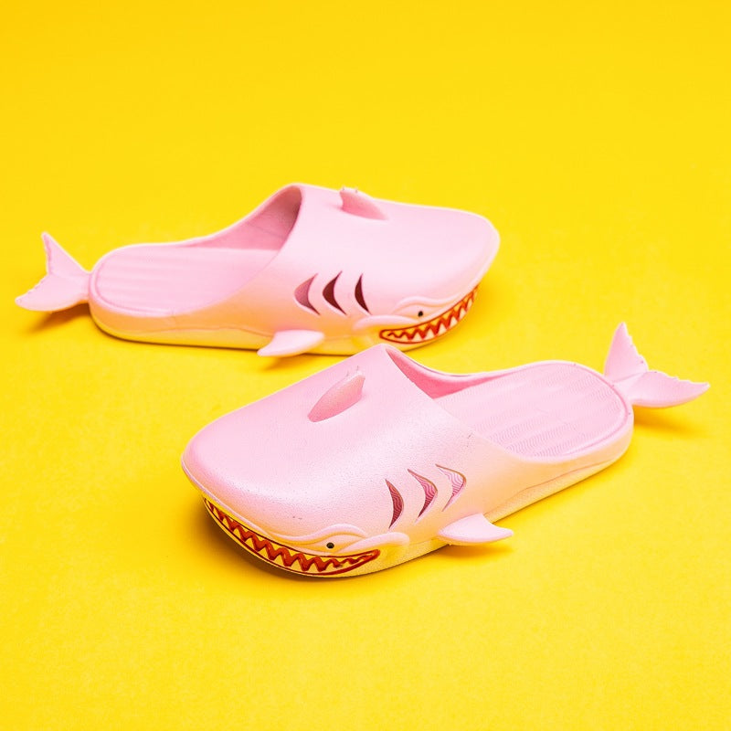 Creative funny children's shark Baotou slippers cute indoor and outdoor non-slip cartoon slippers boys and girls hole shoes