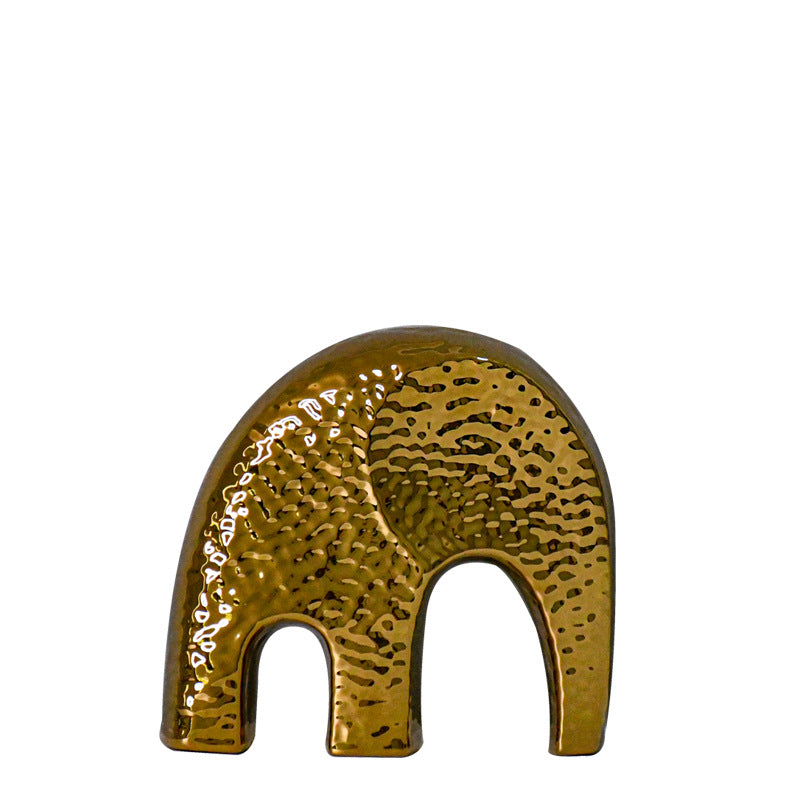 Creative: Nordic simple, special-shaped, gold-plated floral ornaments, light luxury home decorations, living room tabletop, fruit plate
