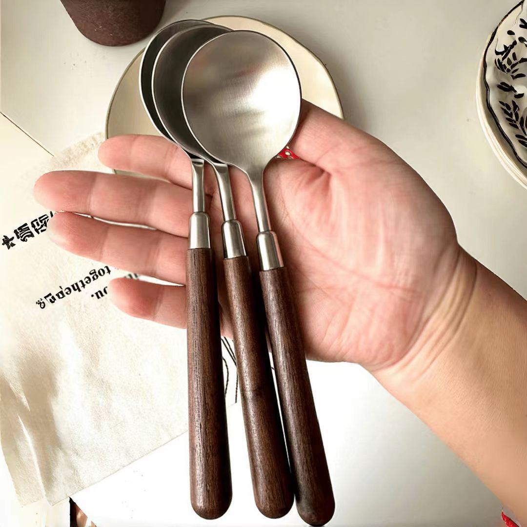 Imitation walnut handle round spoon, high-value household stainless steel small round spoon, dinner spoon, large soup spoon, Western dessert spoon