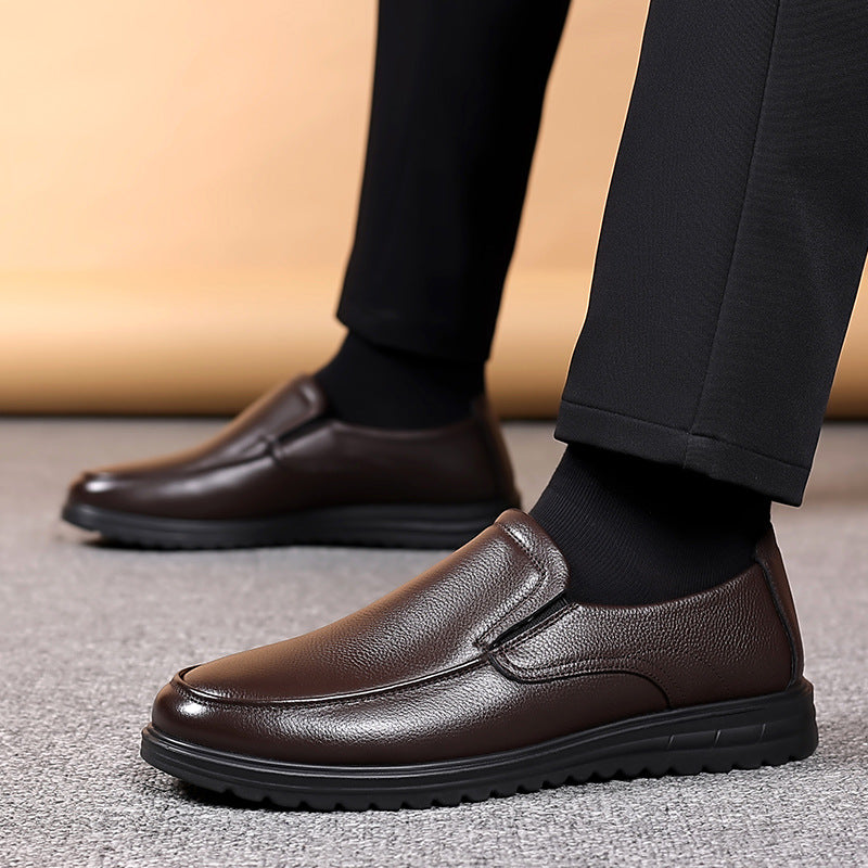 Men's shoes, leather shoes, men's father shoes, men's business formal wear, dad shoes, spring and autumn casual leather shoes, soft soles, one piece on behalf of the hair
