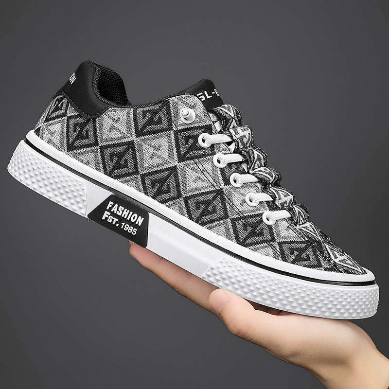 Summer 2024 New Trendy Versatile Breathable Casual Canvas Shoes Men's Round Toe Low Top Flat Men's Sneakers Trendy Shoes