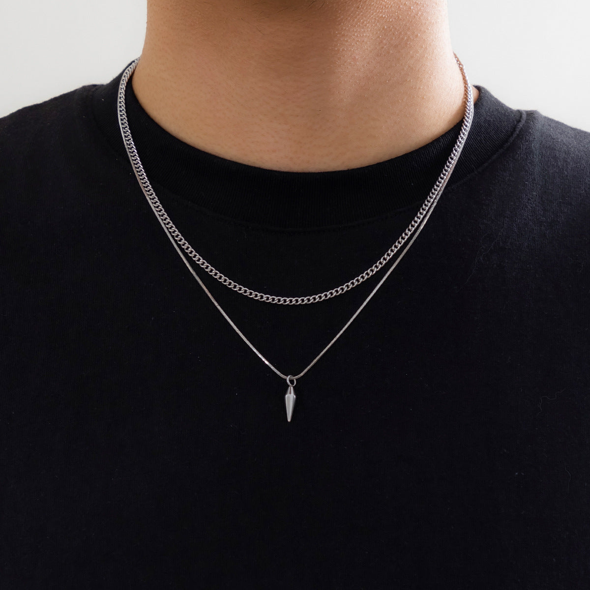 European and American niche rivet necklace jewelry, men's trend, hip-hop, personality, long sweater chain, cross-border men's clavicle chain accessories