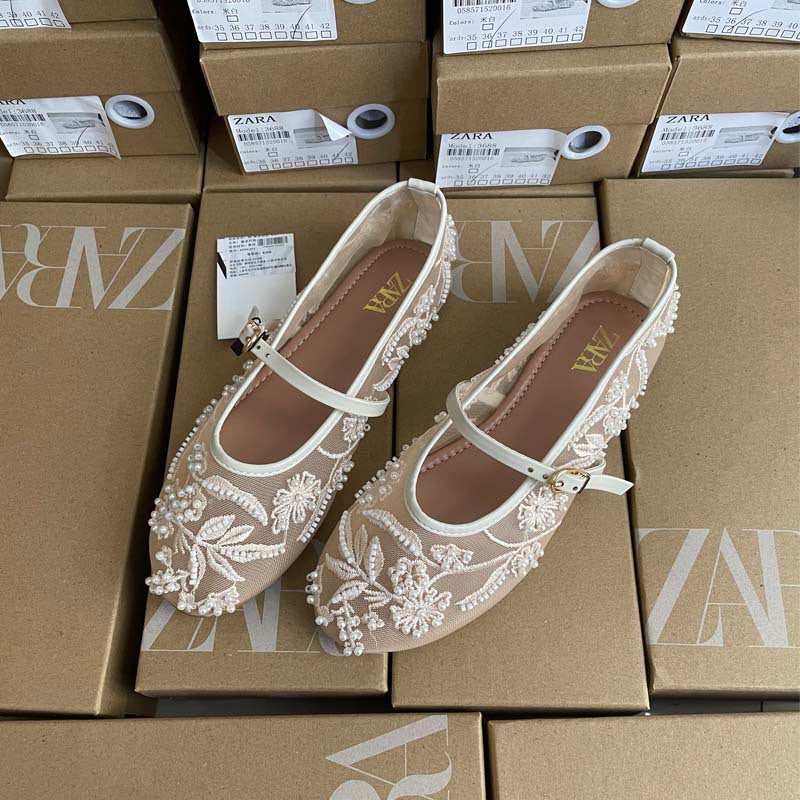 Embroidered pearl mesh ballet shoes women's fashion cut-out mesh round toe flat buckle strap Mary Jane shoes