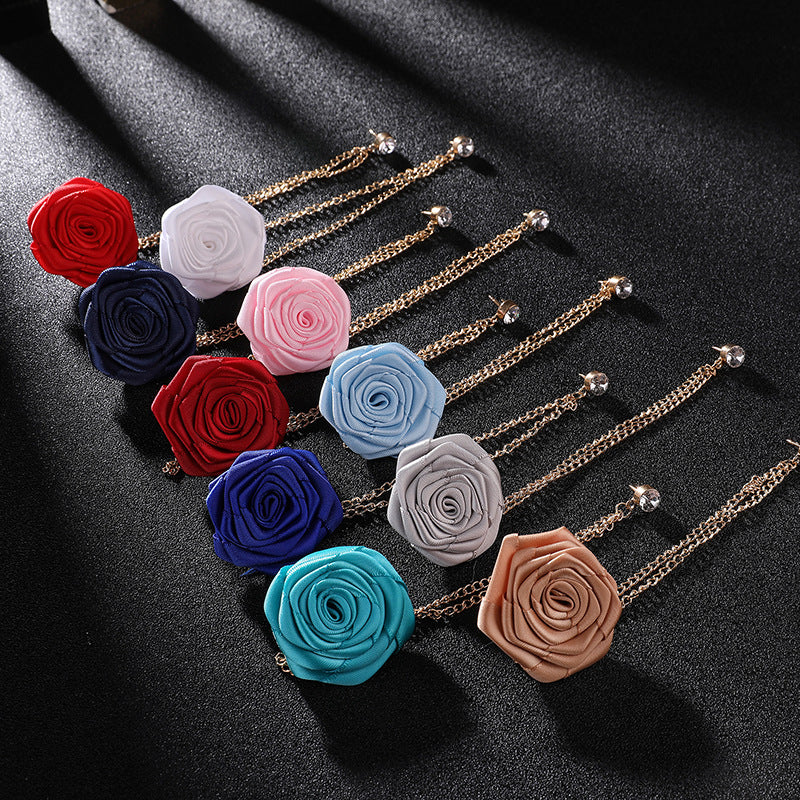 Korean version of men's and women's emcee chest ornament suit accessories encrypted rose brooch tassel chain men's suit accessories