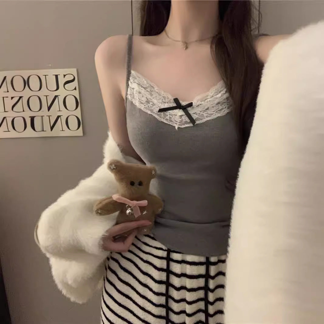 Lace camisole, women's 2024 spring and autumn new style with chest pad, one-piece pure desire, slim body, thin inside, and wear a top outside