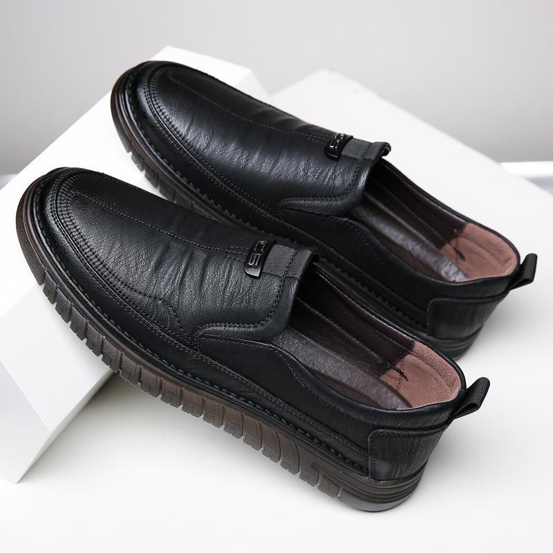Manufacturers new men's shoes spring men's business casual leather shoes men's beanie shoes British shoes men's fashion shoes lazy shoes