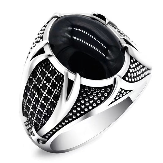 Cross-border new supply of European and American personality retro two-color men's rings foreign trade black agate rings wholesale
