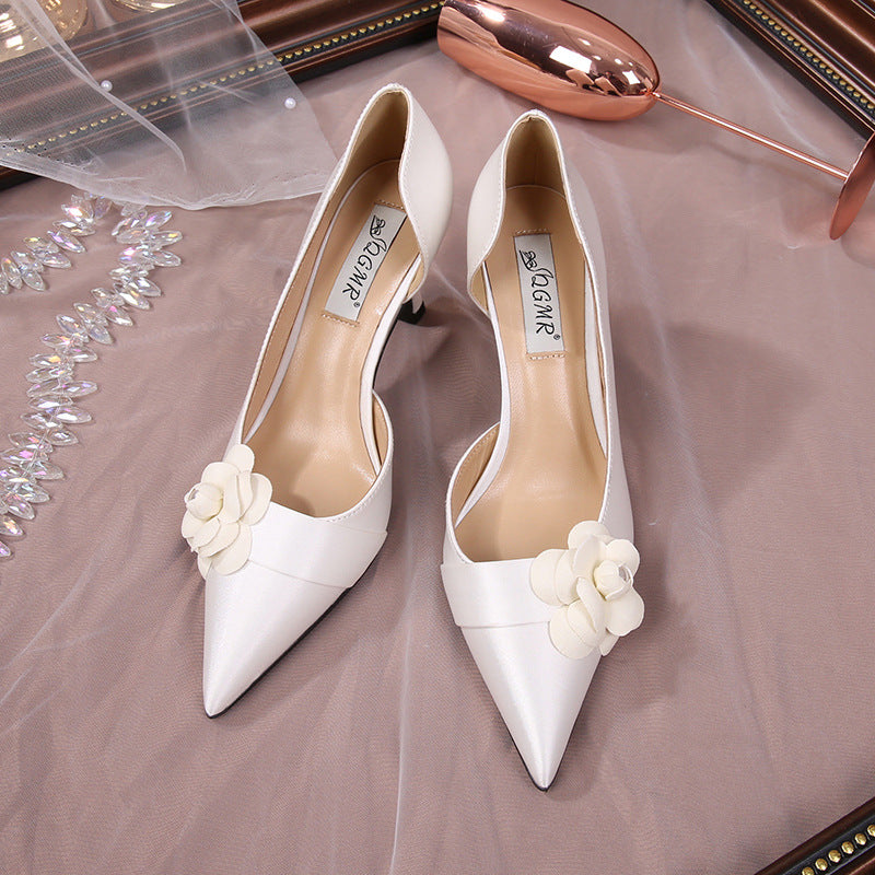 Carefully selected high heels Huidong County stiletto sandals 2023 fairy French design camellia white wedding shoes satin