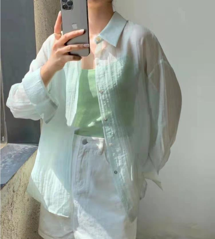 Yuejiaoer chiffon thin back slit shirt women's sunscreen shirt summer dress new versatile Han Fan fashion shirt tide