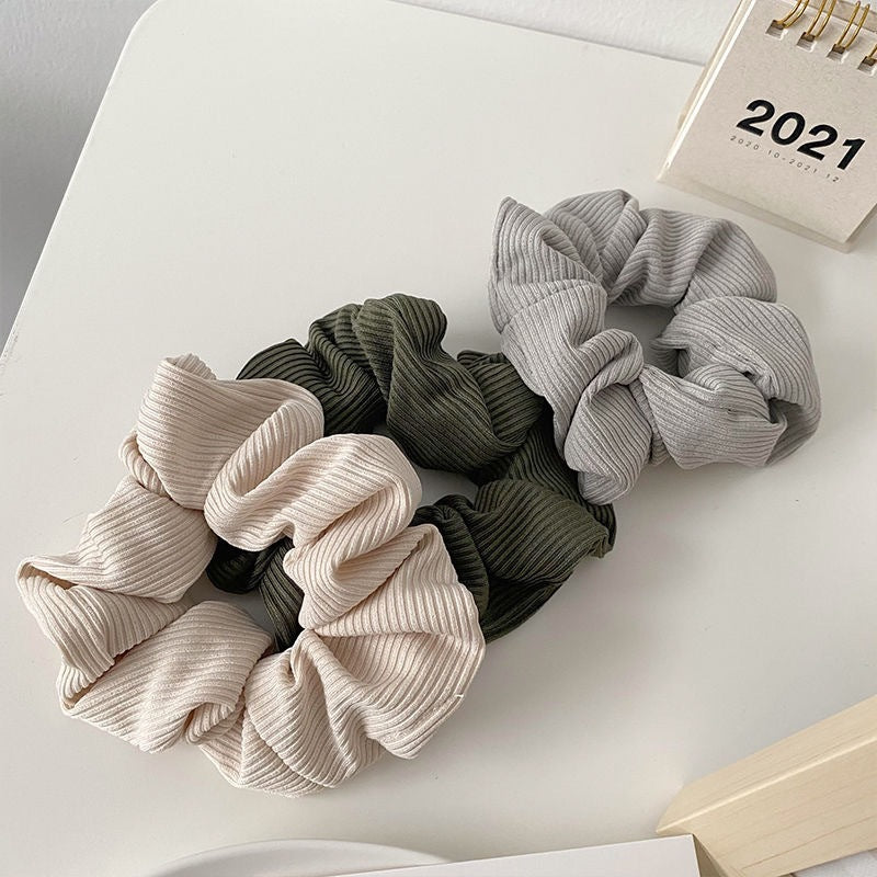 Morandi color temperament girl knitted color large intestine hair ring Korean version simple ins wind hair ring tie hair hair rope female