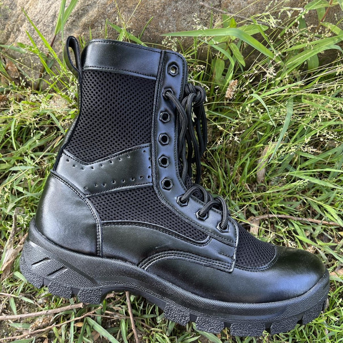 Ultralight mountaineering men's spring, summer, autumn, breathable mesh training boots, high-top outdoor overalls, male security guard boots