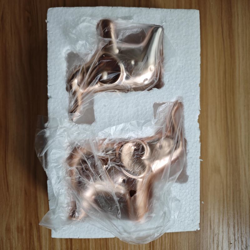 Cross-border modern silver elephant ceramic statue for living room, office, desktop bookshelf, TV cabinet, home decoration ornament
