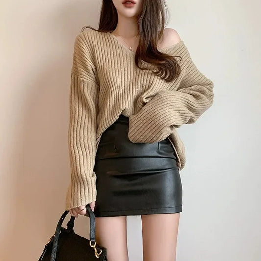 Short skirt small leather skirt skirt female super short ol small man professional bag hip 2024 sexy black tight pu new style