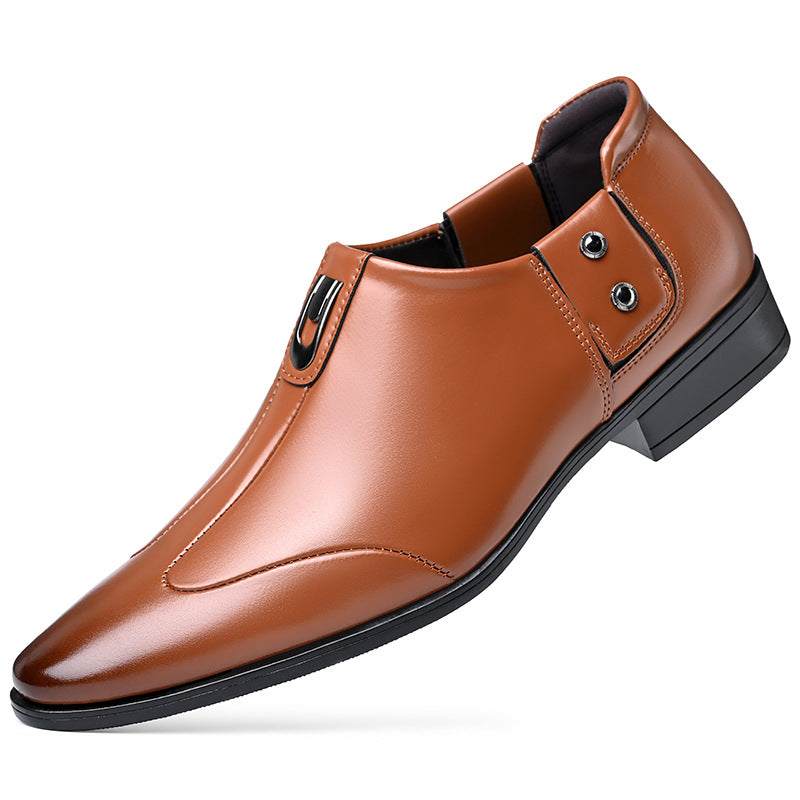 Factory direct sales men's leather shoes four seasons soft leather soft sole British style casual shoes trendy brogue men's shoes