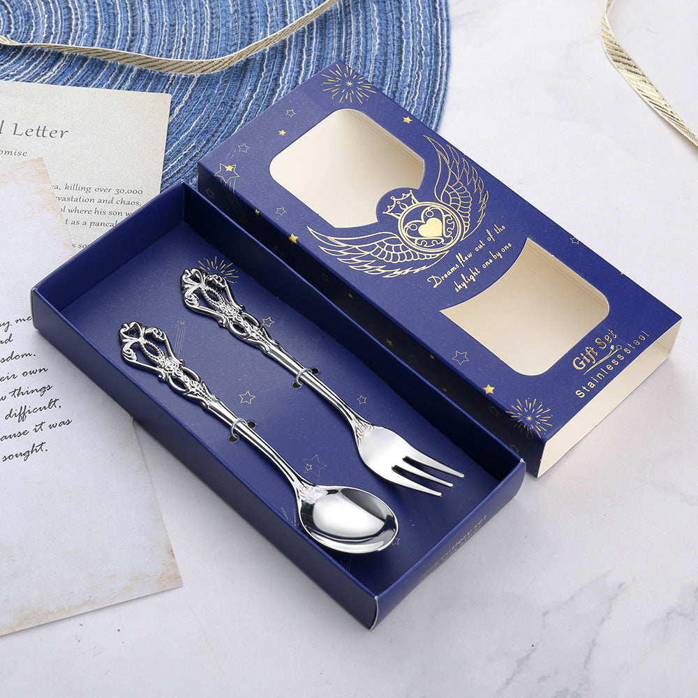 Royal Hollow Embossed Dessert Spoon Three-Tooth Fork Stirring Spoon Set European Style Carved Tableware Gift Vintage Spoon