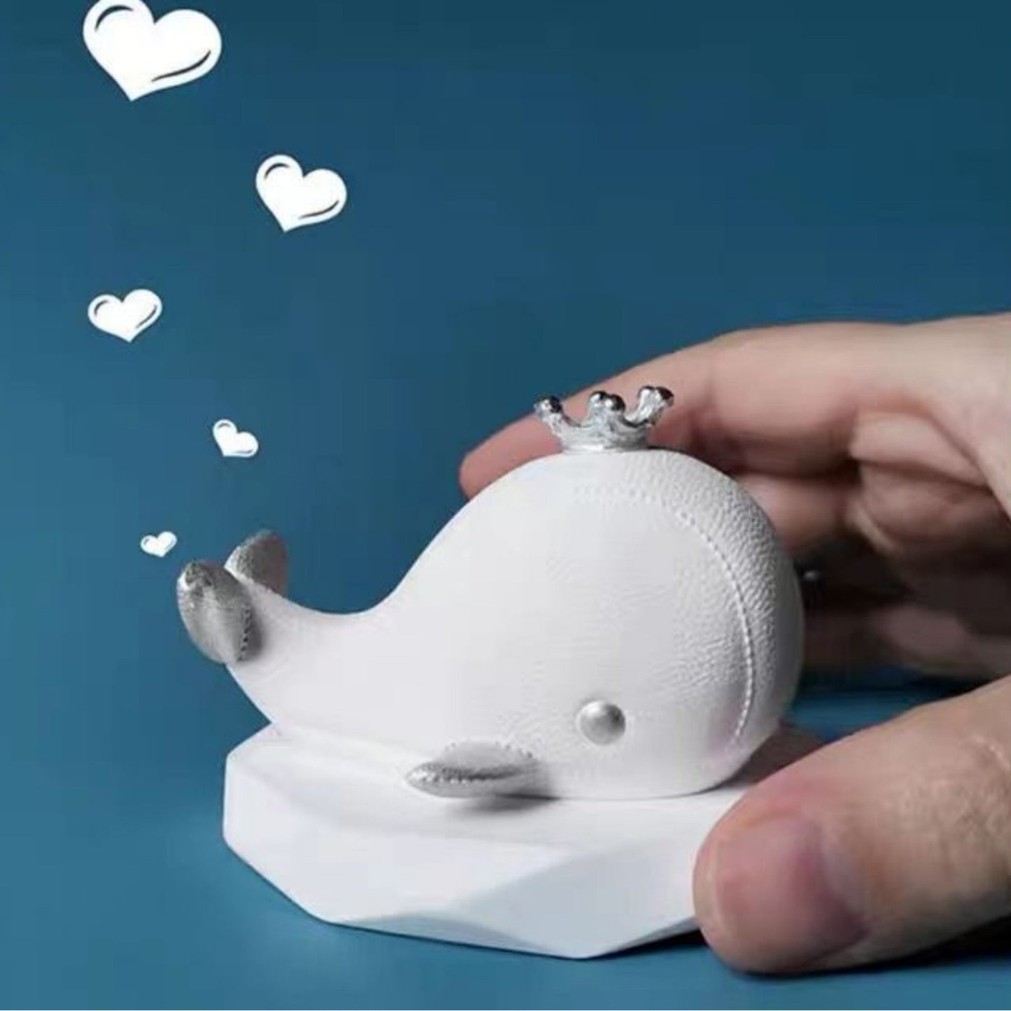New creative car aromatherapy ornament, cartoon whale flameless essential oil diffuser stone, cute desktop purifier