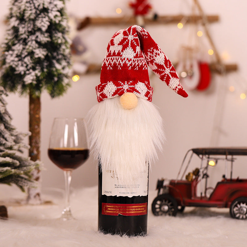 Christmas wine bottle decoration Christmas knitted wine set scarf hat set red wine bottle cover old man wine bottle set deer