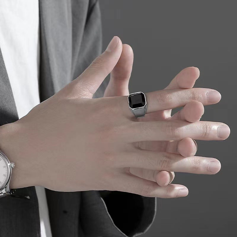 Fei Yu fashion retro domineering men's simple square black agate punk hip hop street silver ring ring
