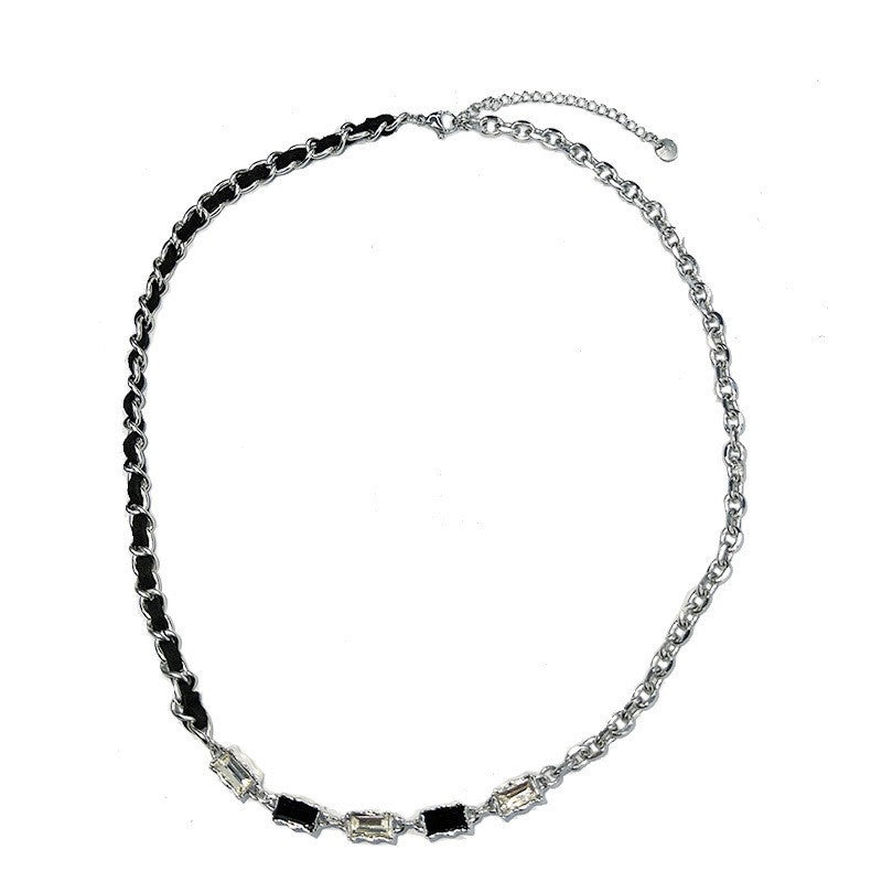 Black and white squares, glass stitching necklaces, men's niche, simple and versatile, titanium steel clavicle chain, light luxury, personality hip-hop jewelry