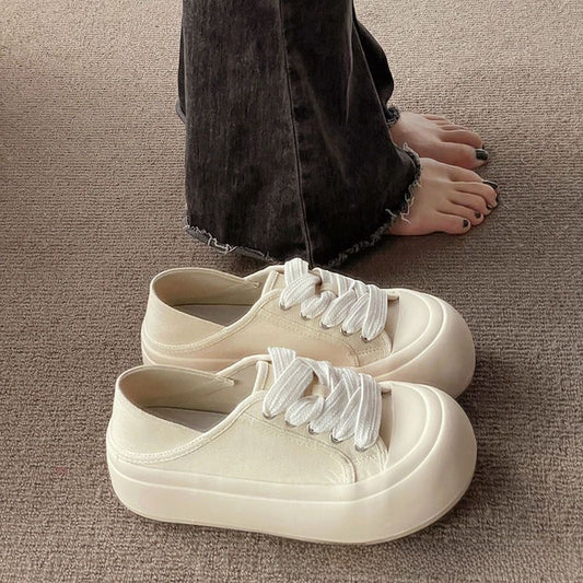 Ugly cute big-toed bread shoes women's chic shoes all-match 2023 spring new two-wear canvas shoes thick-soled white shoes