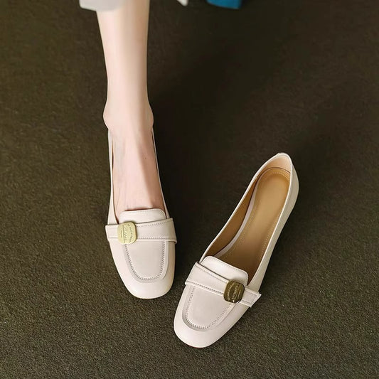 In stock ~ sheepskin version of French beautiful metal buckle thick heel pumps for women's 2025 summer new versatile beanie shoes