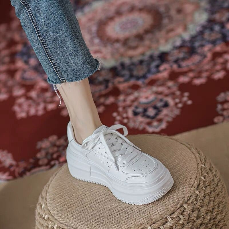 2025 new women's white shoes, women's ins trend, summer breathable and versatile women's shoes, niche athleisure board shoes