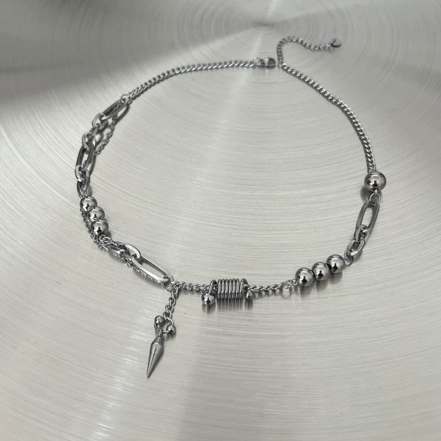 Cool titanium steel steel ball rivet stitched necklace men's niche design hip hop cold wind clavicle chain sweater chain accessories