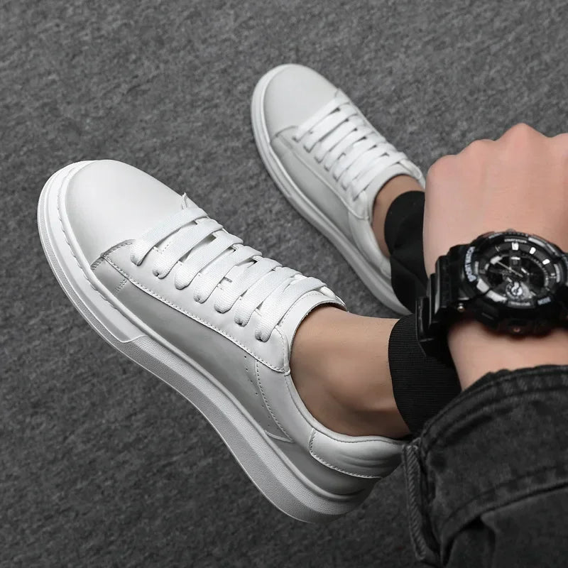 [Lei Jun with the same paragraph] the first layer of cowhide small white shoes thick-soled white heightened sports board shoes, men's versatile business shoes