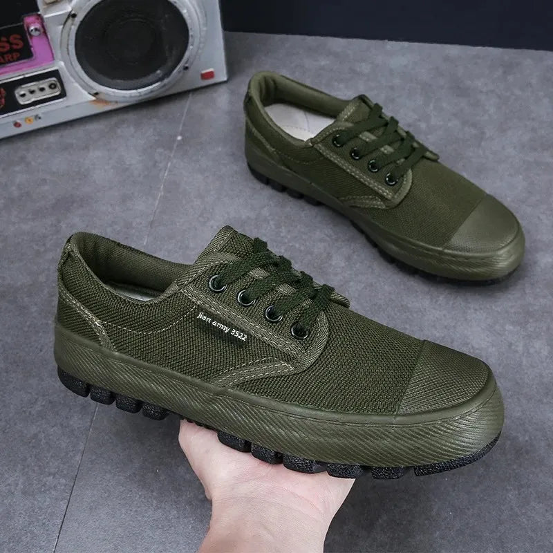 Liberation shoes, men's military shoes, wear-resistant military training, canvas shoes, migrant workers, labor protection sneakers, multi-functional camouflage shoes