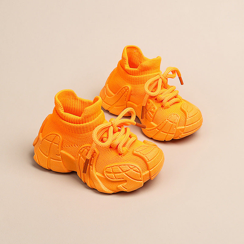 Children's sports shoes, spring and autumn boys' casual shoes, net shoes, fly knitted girls' socks, baby white shoes, 1-7 years old