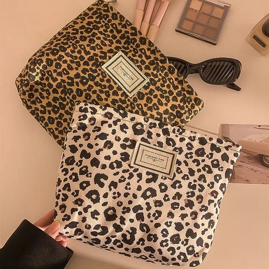 Leopard print canvas cosmetic bag, women's portable, large capacity travel carry-on skincare products, lipstick storage bag, toiletry bag