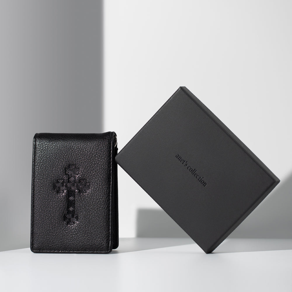 Cross Men wallet by Anet's Collection