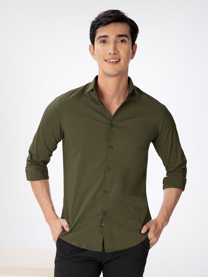 Men Slim Fit Solid Army Green Formal Shirt (Size L)