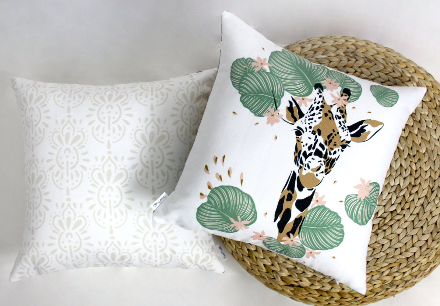 Giraffe | Giraffe Decor | Giraffe Print | Leaves | Decorative Pillows