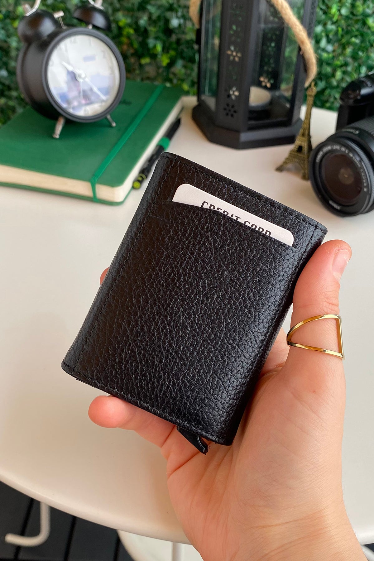 Pescol - Genuine Leather RFID Protection Card Holder/Wallet