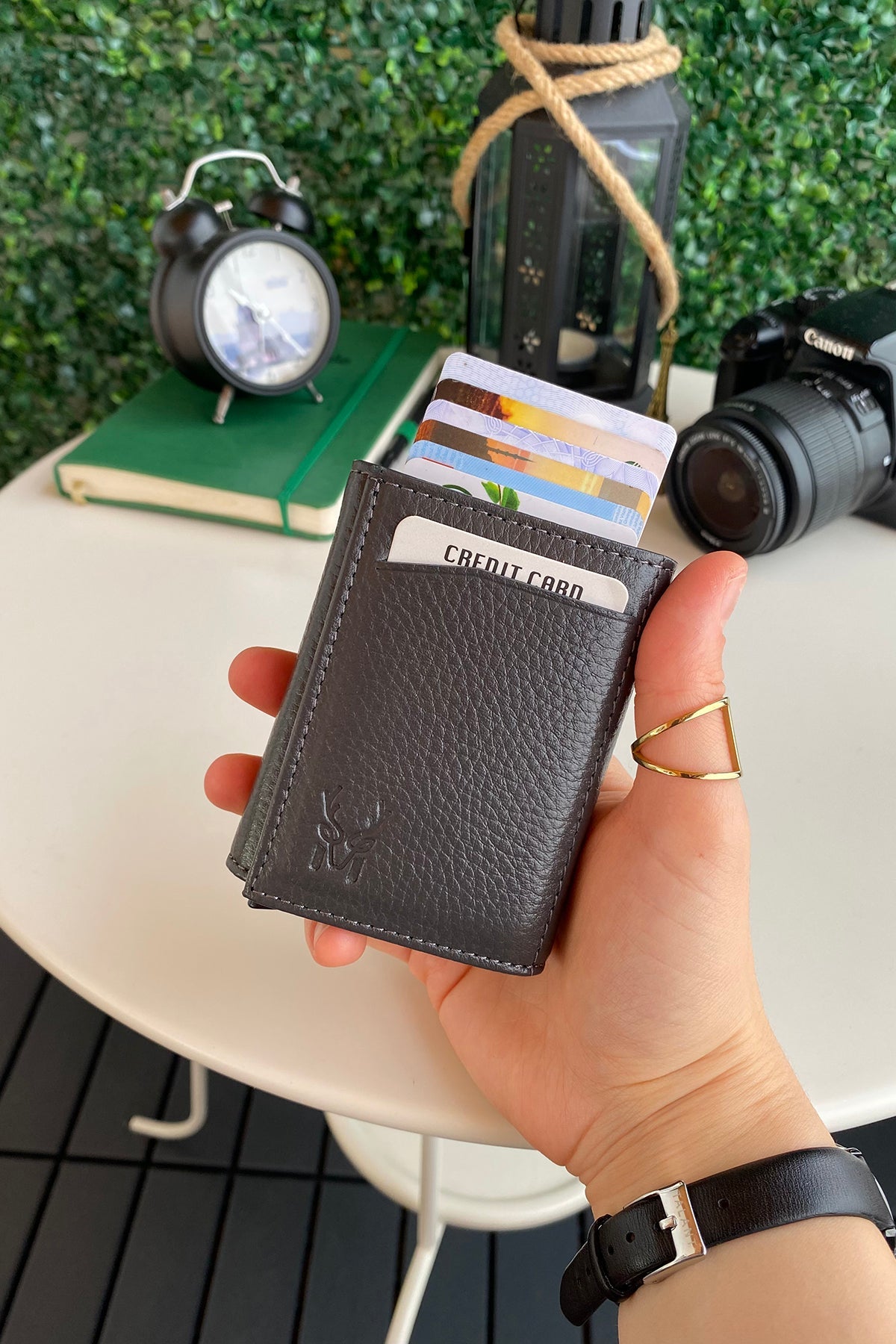 Pescol - Genuine Leather RFID Protection Card Holder/Wallet